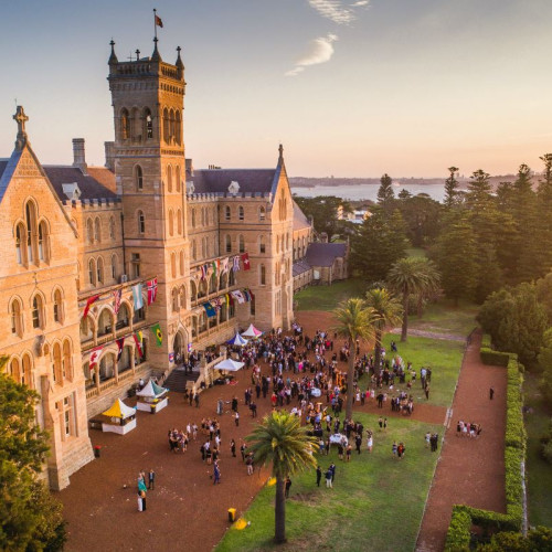 Trường Cao đẳng quốc tế về Quản lý, Sydney (International College of Management, Sydney), tỉnh bang New South Wales, Úc