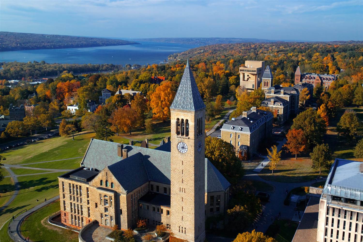 Đại học Cornell (Cornell University), tiểu bang New York, Mỹ